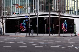 Store Opening Identity for Apple Hongdae - thumbnail 6