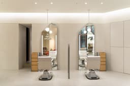 Brand Identity for Juno Hair's Global Expansion - thumbnail 8