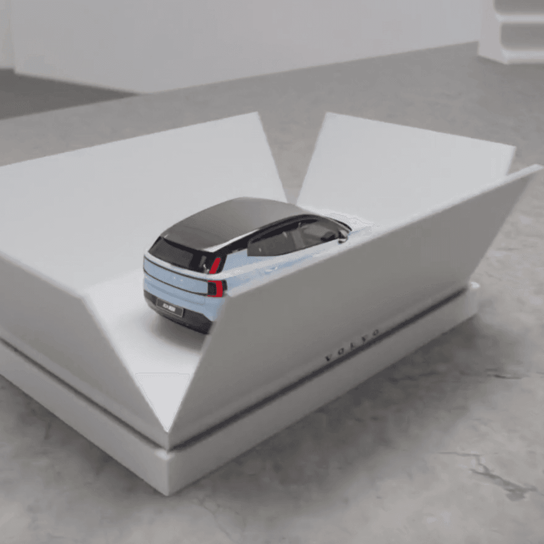Global launch campaign for an electric SUV
