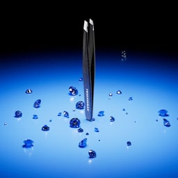 Luxury Product Film for Tweezerman Swarovski Edition cover image