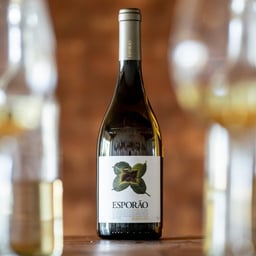 Label Design for Esporão Reserva 2019 cover image