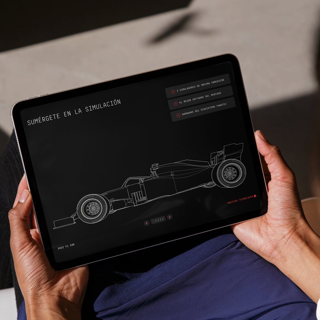 Brand Identity and Interface Design for Racelab