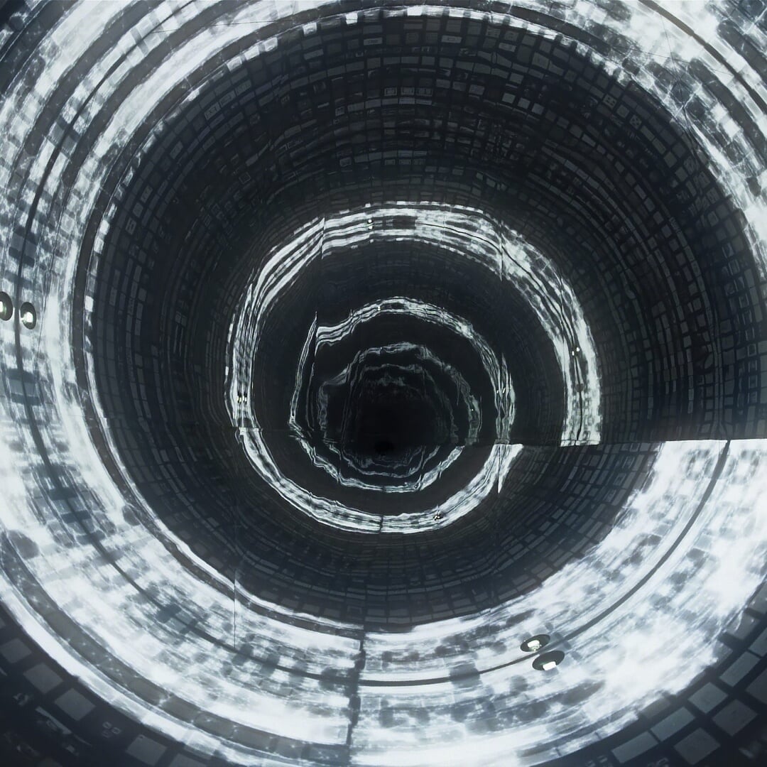 Immersive Data Installation for SALT Research Archives