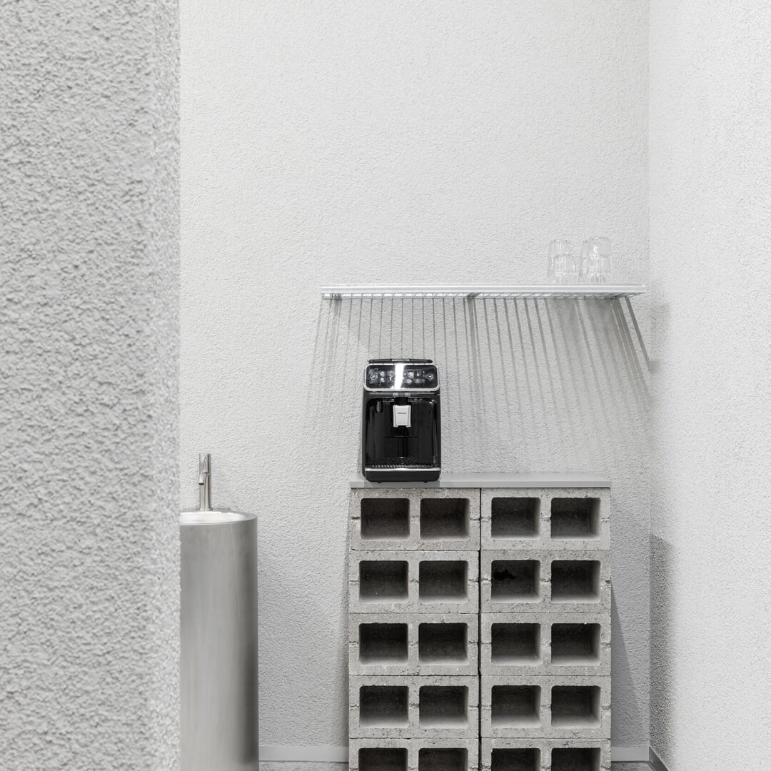 Spatial Design for a Physiotherapy Clinic in Antwerp