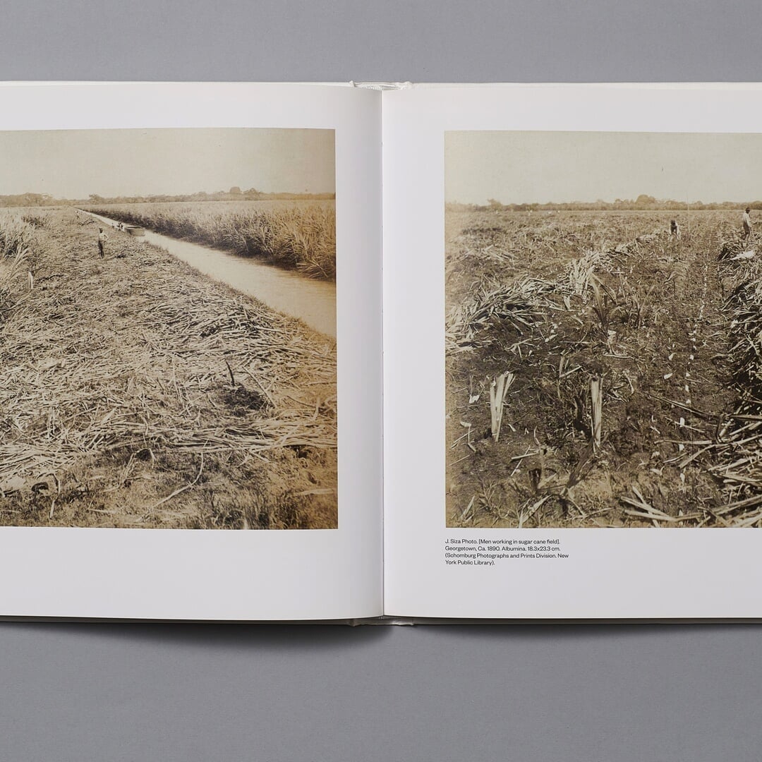 Editorial Design for Entre Viagens Photography Book