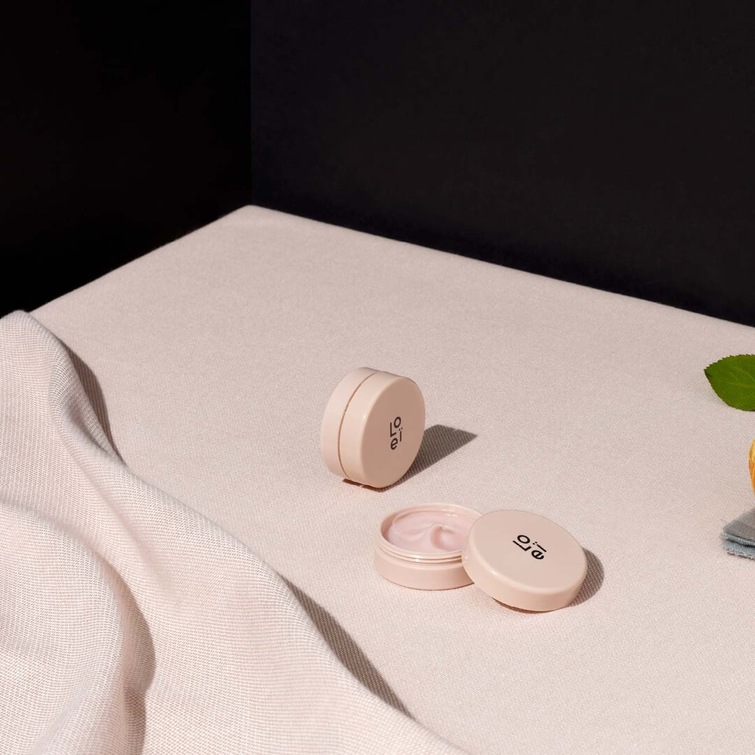 Brand Identity for a Contemporary Beauty Company