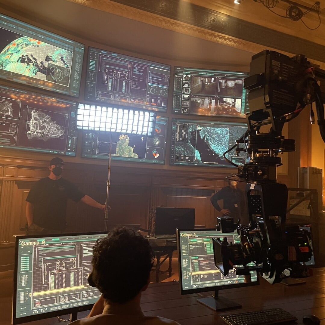 On-Set Graphics for the Gray Man