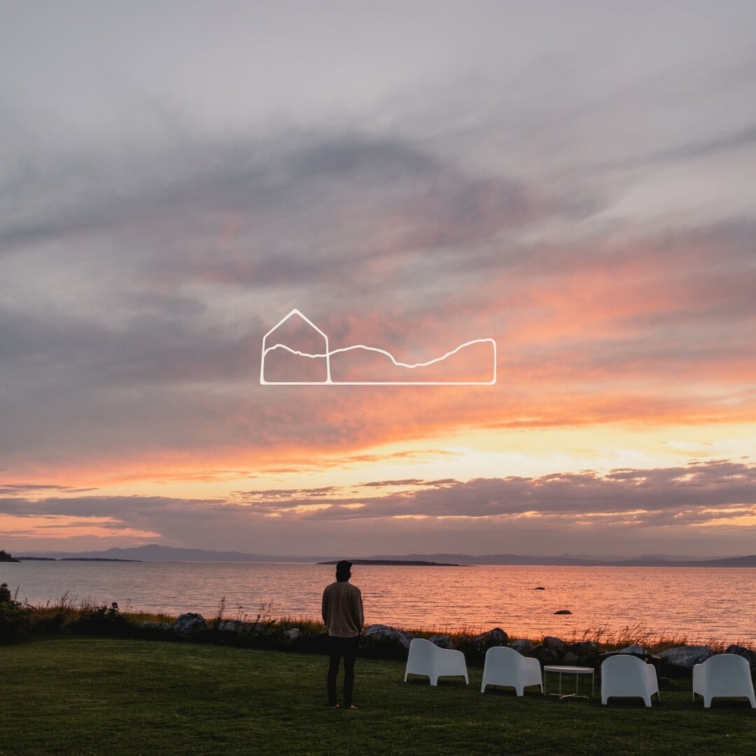 Visual Identity for a Riverside Artist Retreat