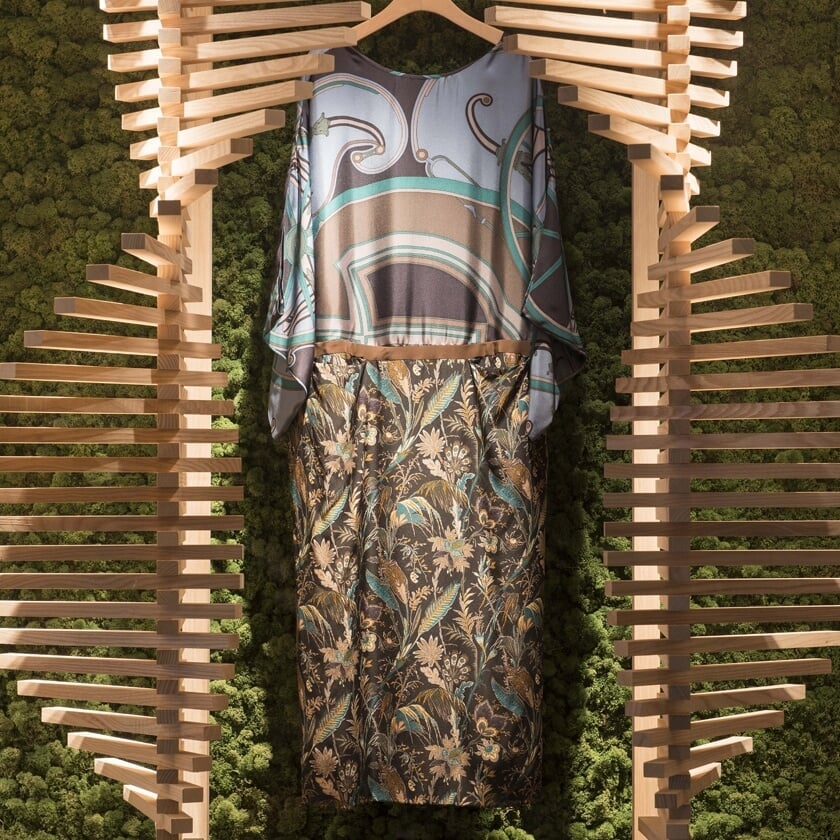 Kinetic Window Installations for Hermès Metamorphosis