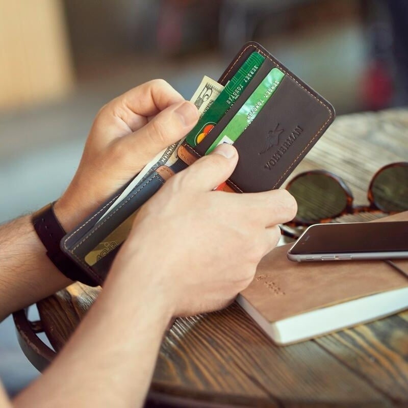 Brand Identity for a Smart Wallet