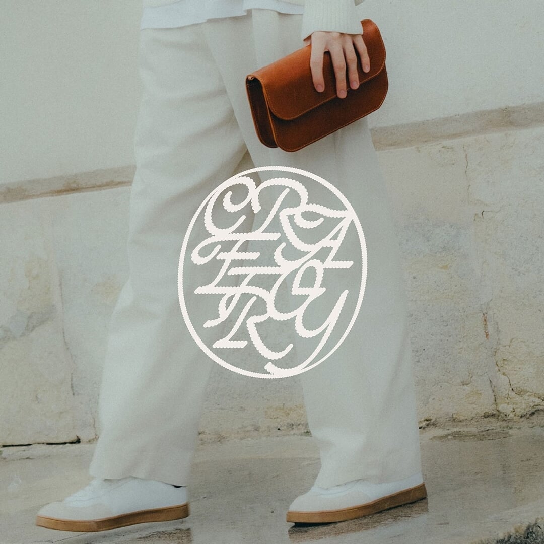 Brand identity for an Estonian bag label 