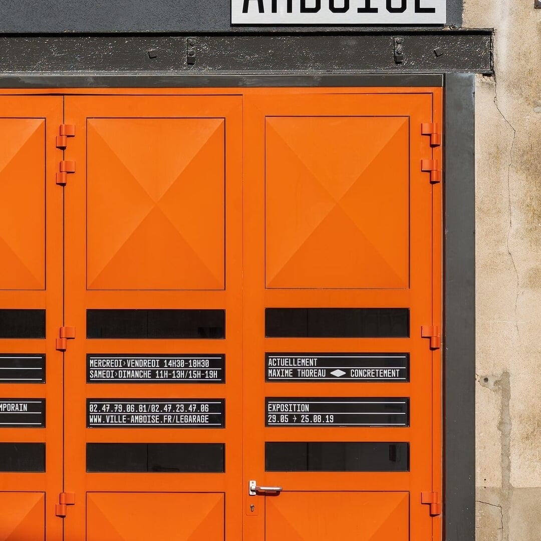 Visual Identity and Signage for Le Garage Art Centre
