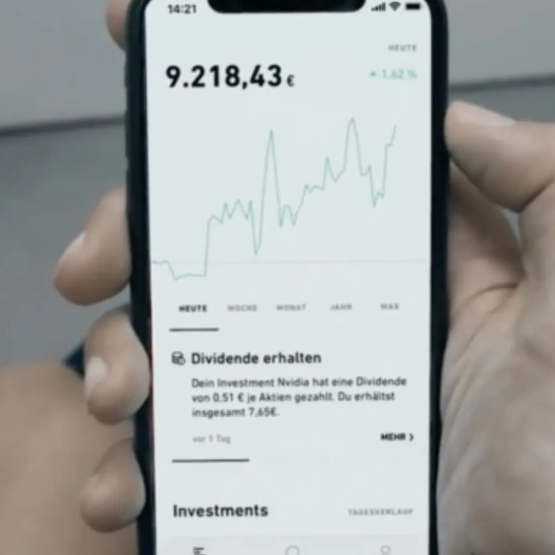 Brand Identity and Market Entry Campaign for Trade Republic