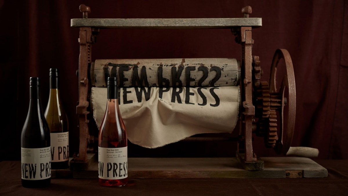 Packaging Design for the Laundry House Wine