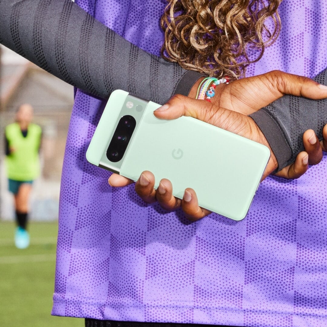 Advertising Campaign for Google Pixel 8 Football Culture