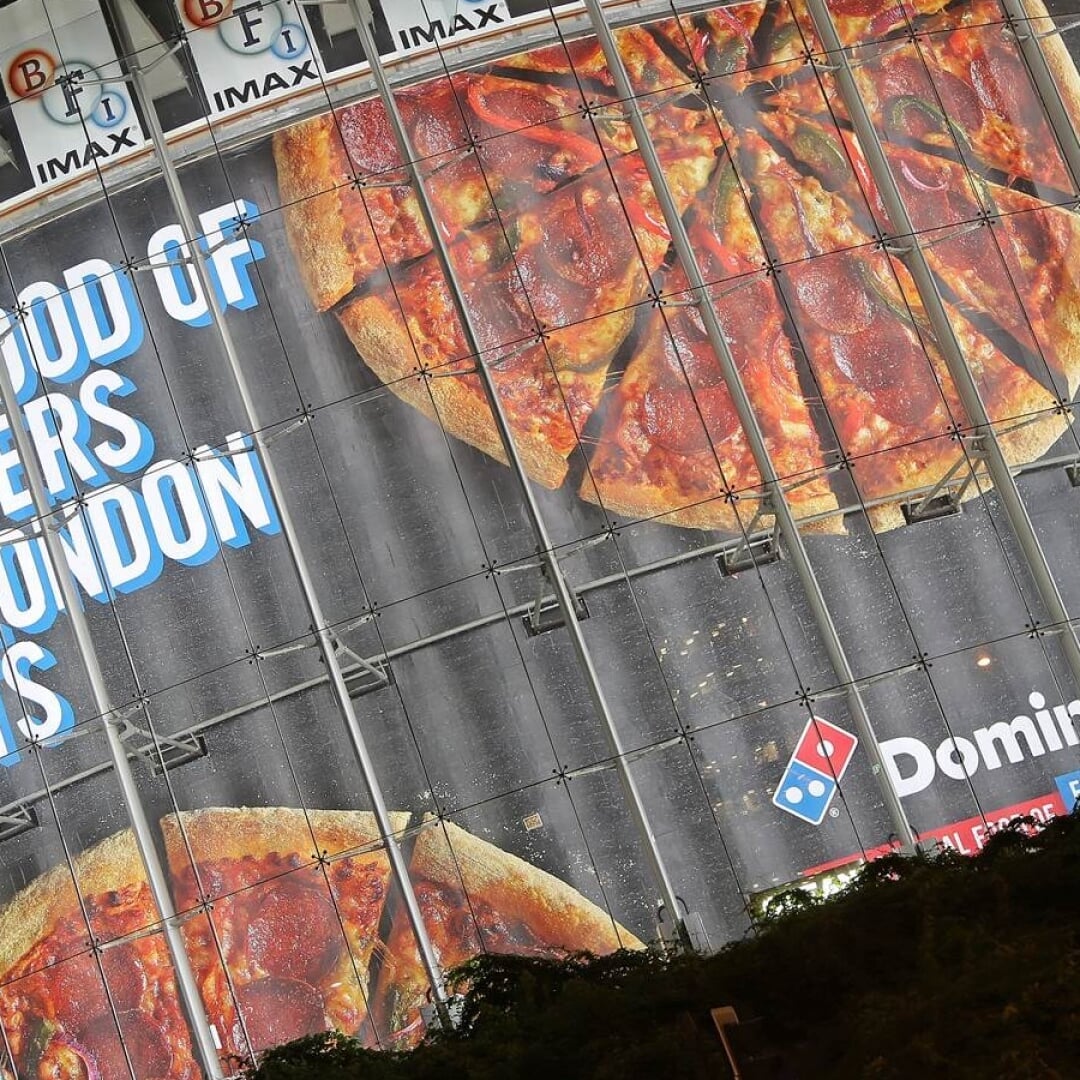 Tinder Chatbot Campaign for Domino's