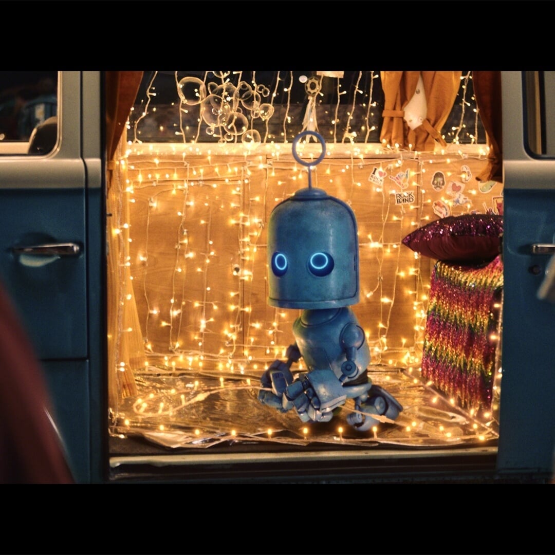 Advertising Campaign for O2 Plus Plans