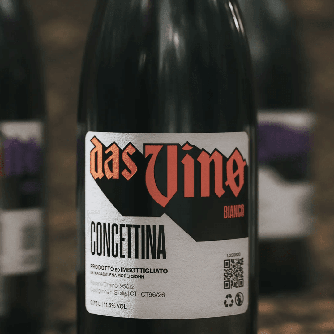Brand Identity for Das Vinø Natural Wines