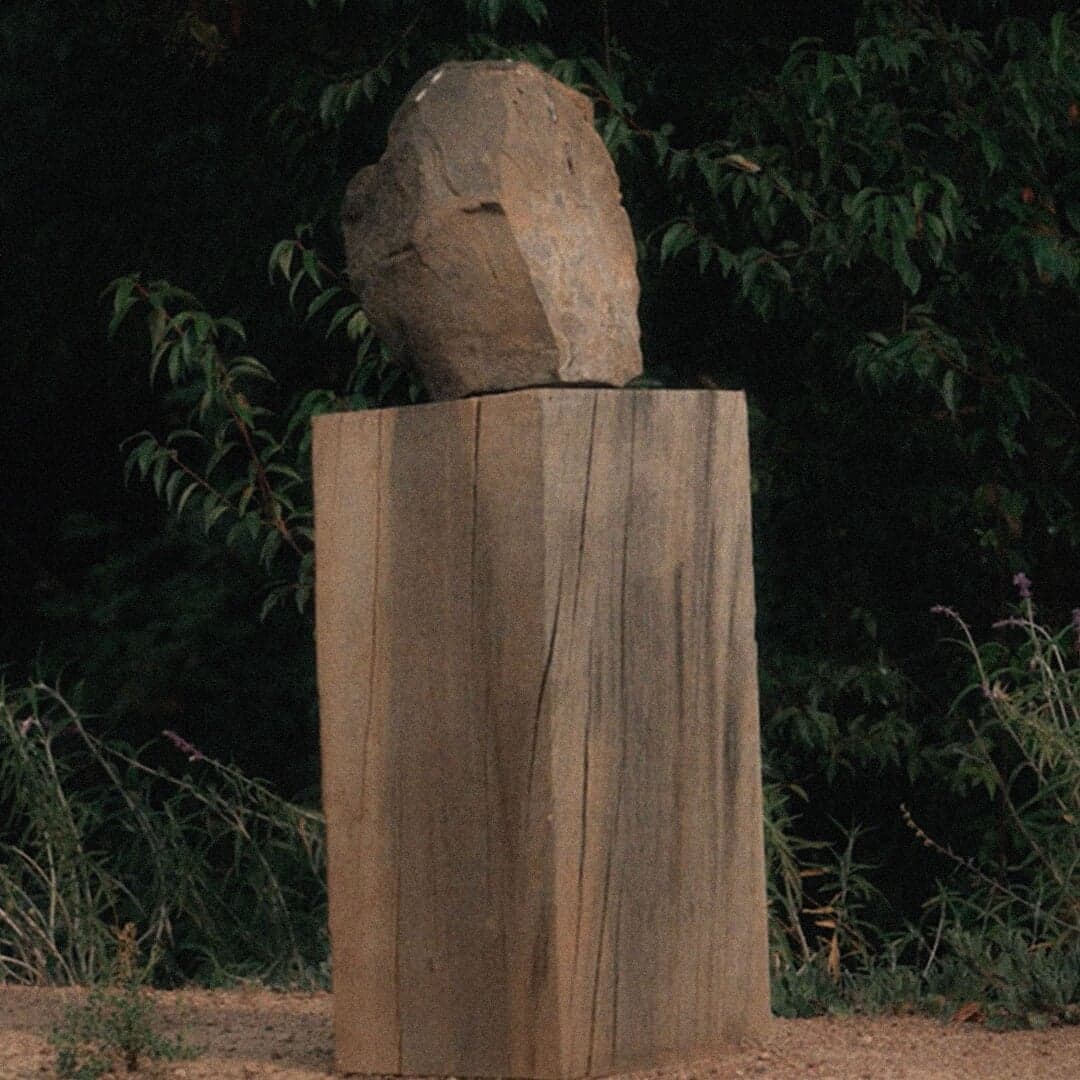 Brand Identity For Riviera Hotel